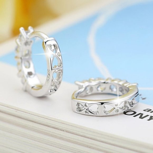 *NEW 925 Sterling Silver Diamond Hoop Earrings A - Picture 3 of 5